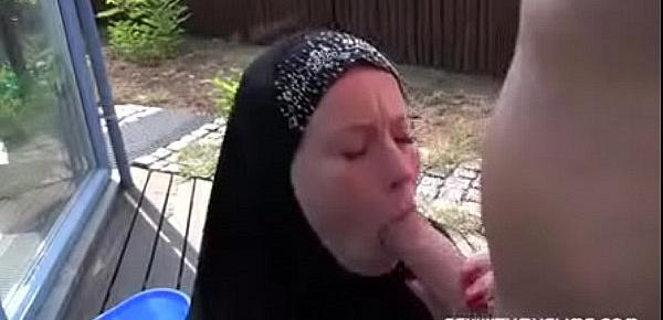  Beautiful Fucking Muslim girl